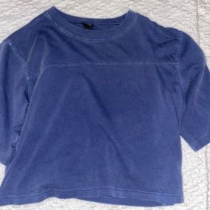 cropped t-shirt